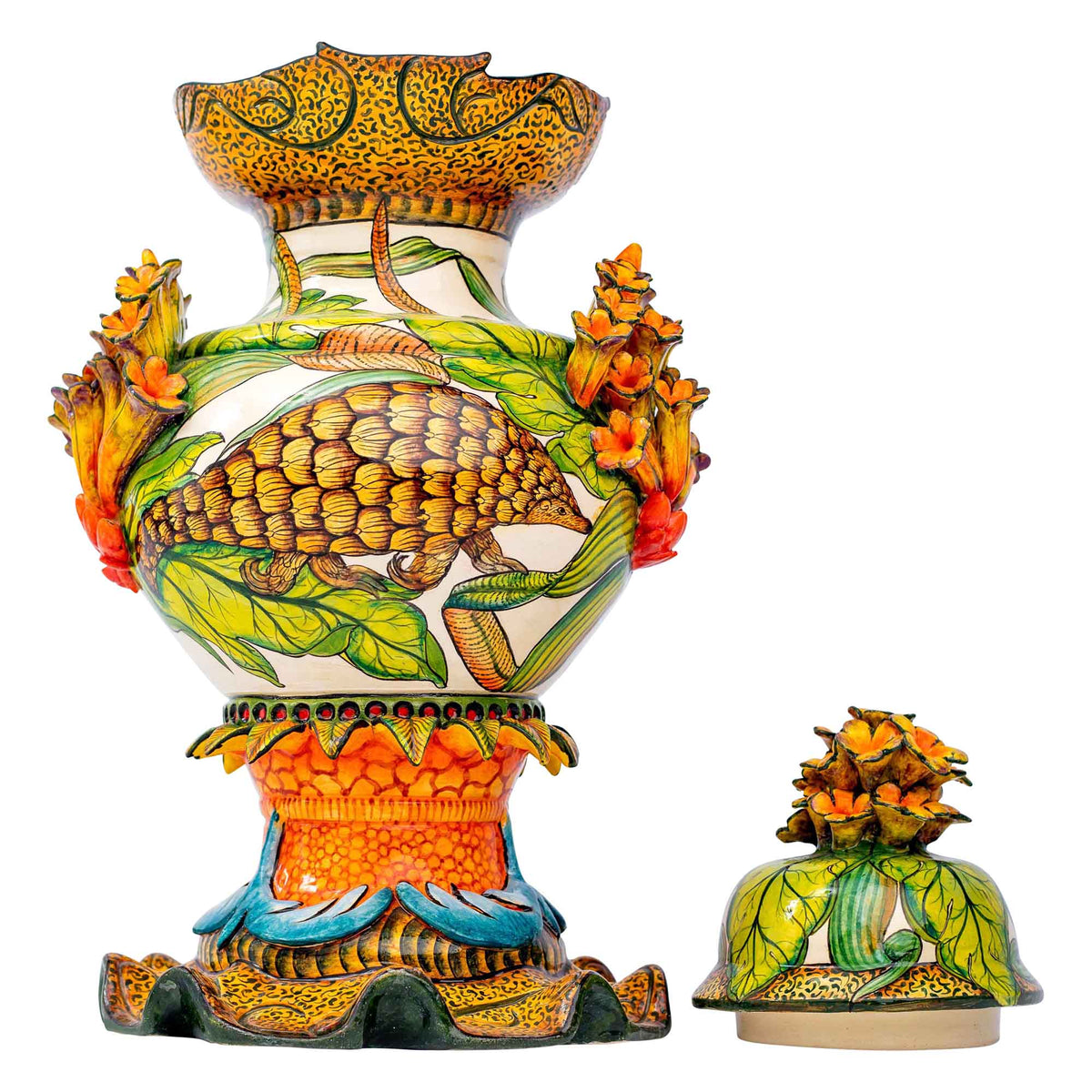 Pangolin urn