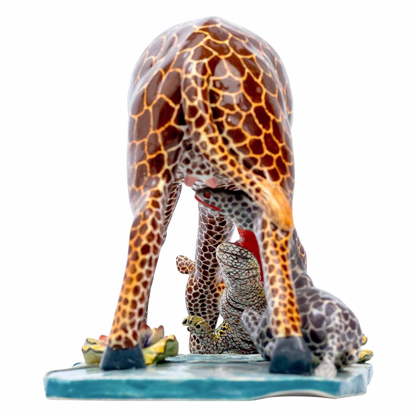 Giraffe Sculpture