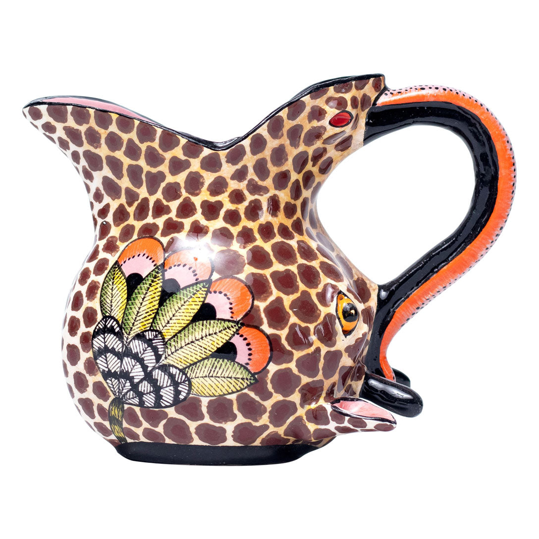 Giraffe jug