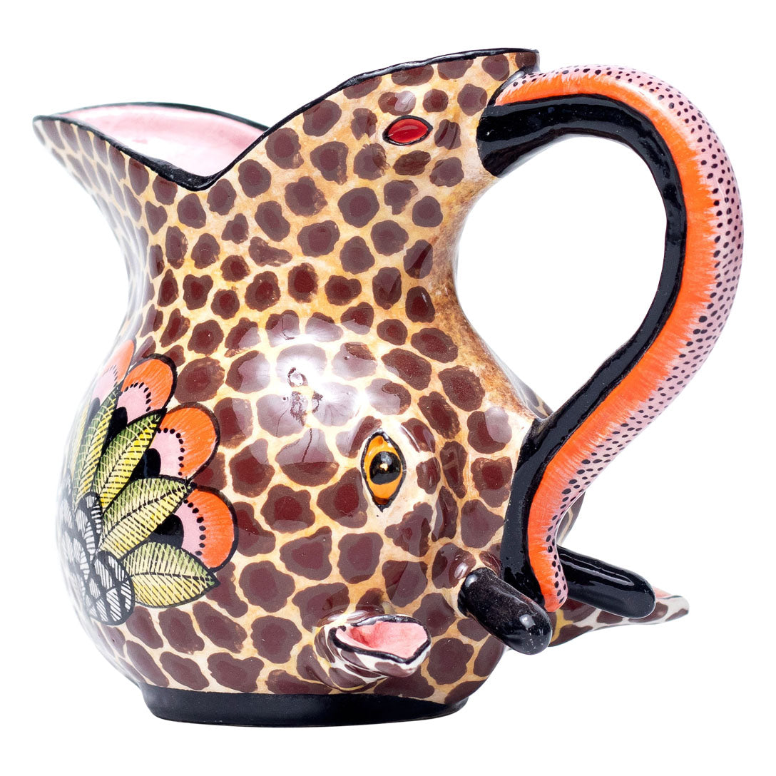 Giraffe jug