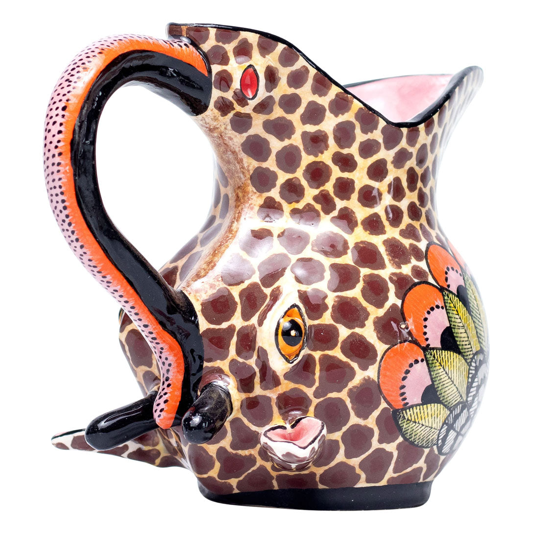 Giraffe jug