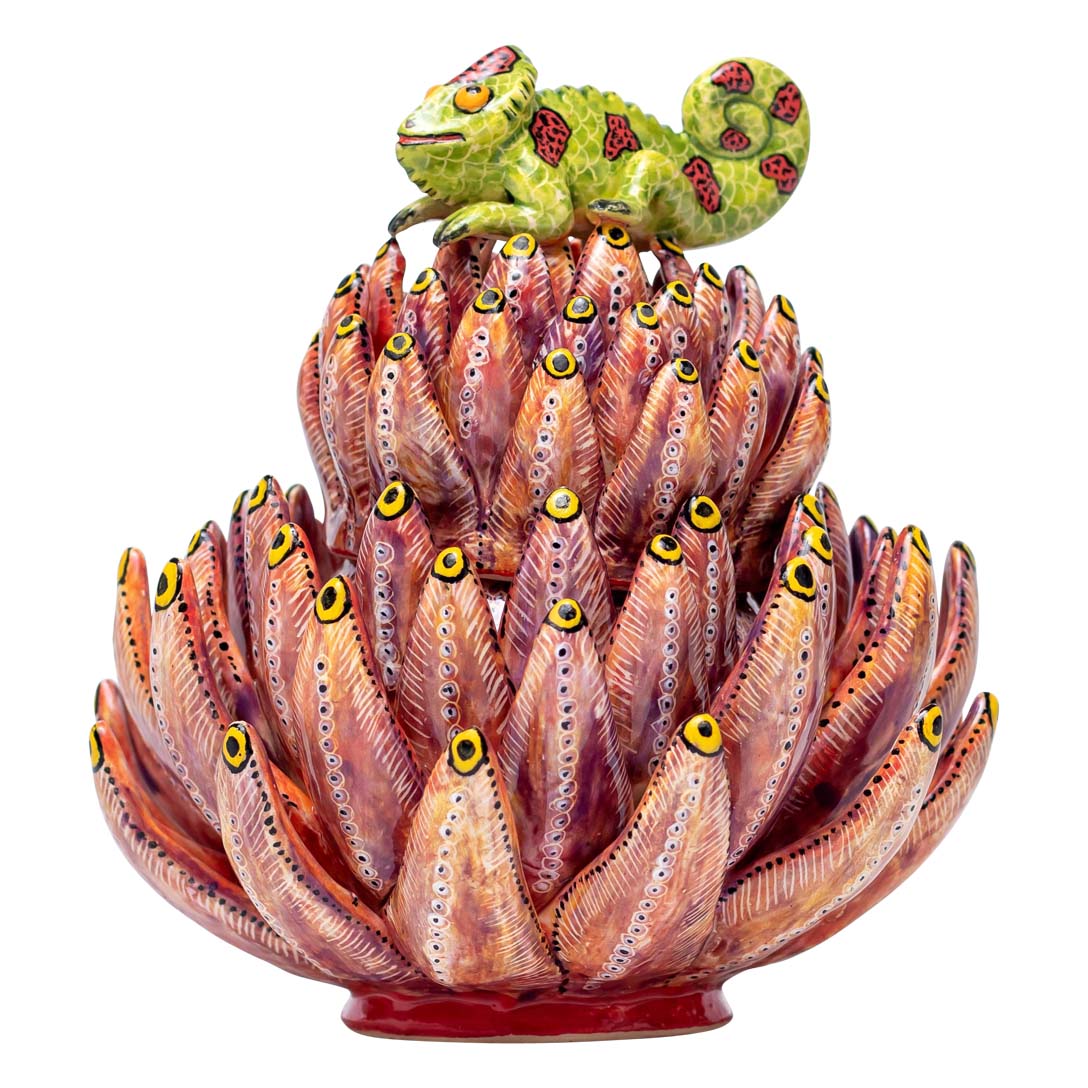 Protea, chameleon jewelry box