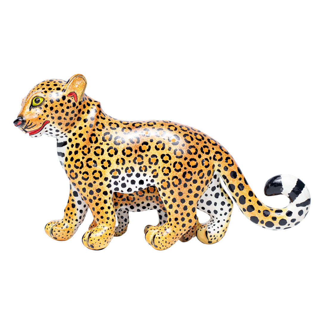 Leopard sculpture