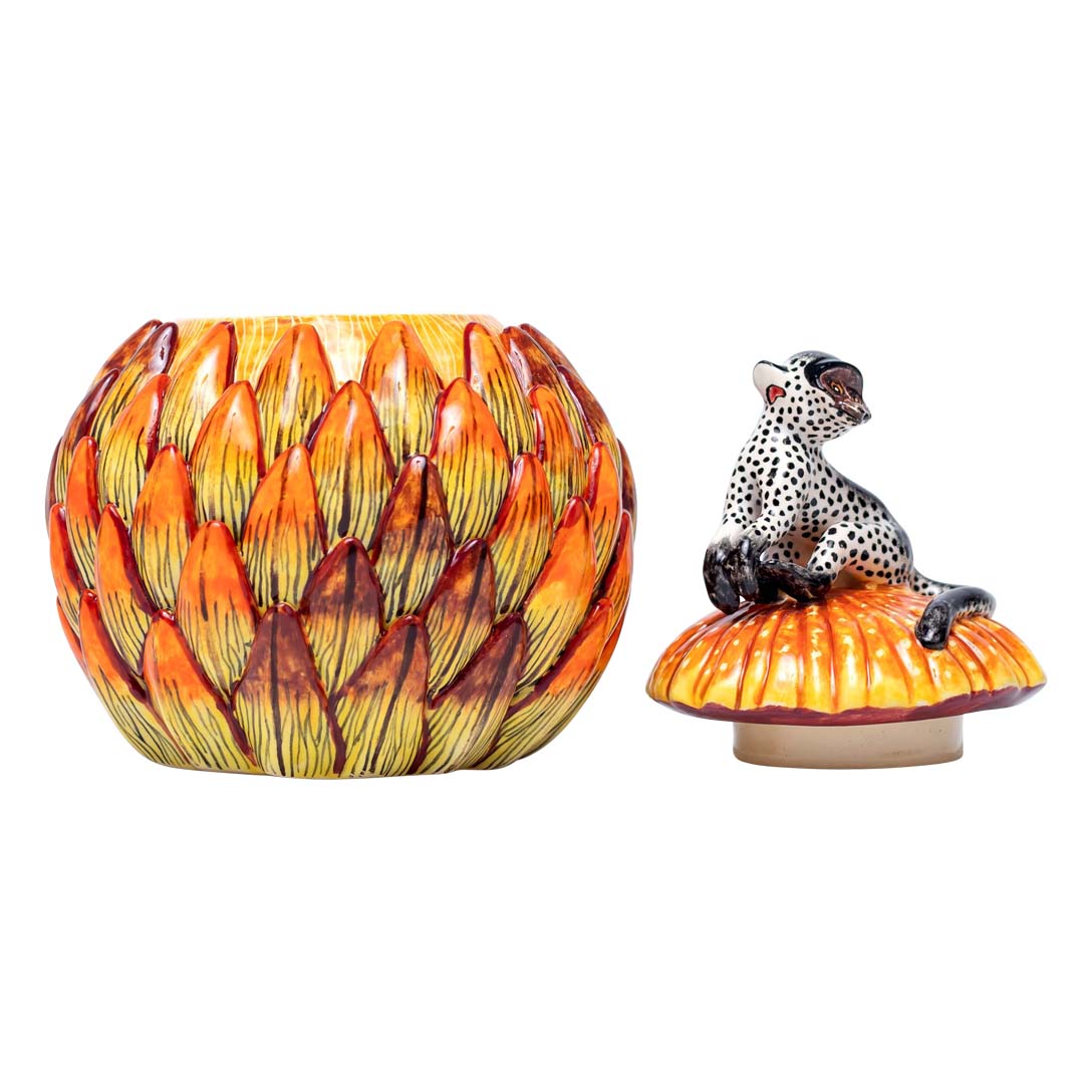 Protea, monkey jewelry box
