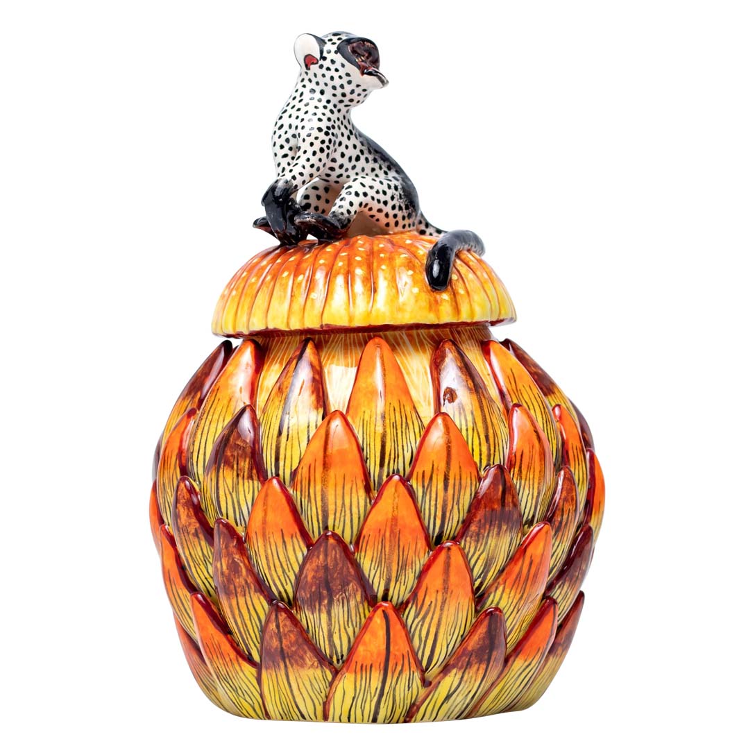 Protea, monkey jewelry box