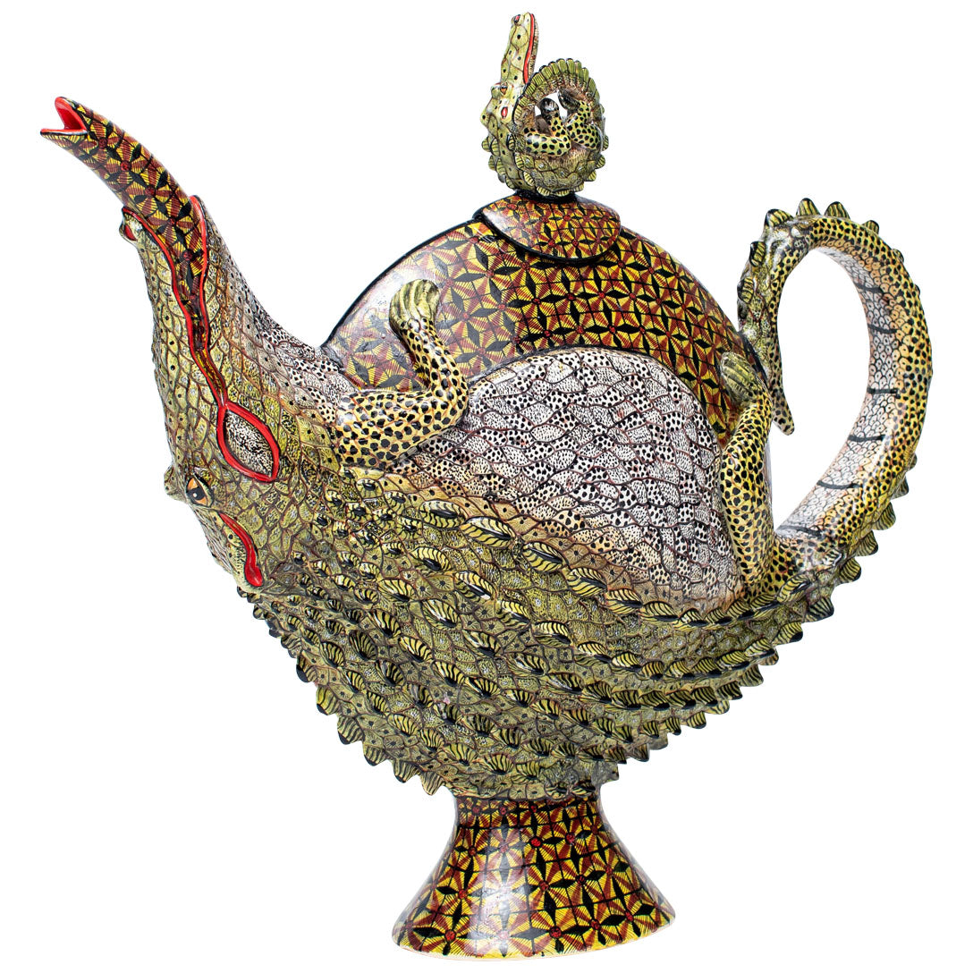 Crocodile teapot