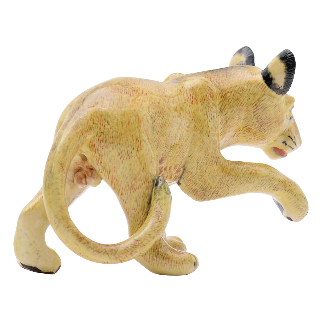Lion sculpture