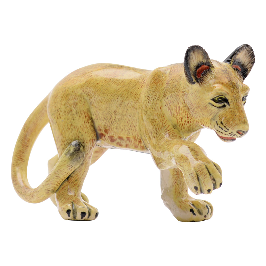 Lion sculpture