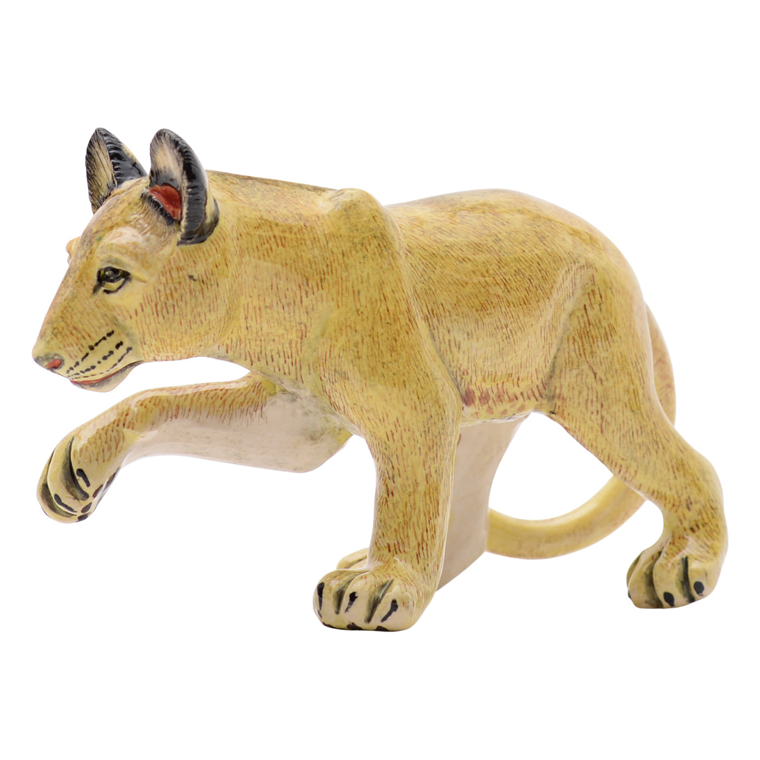 Lion sculpture