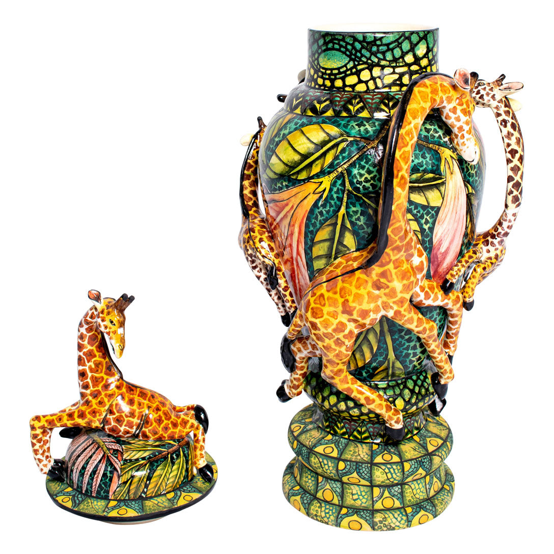 Giraffe urns