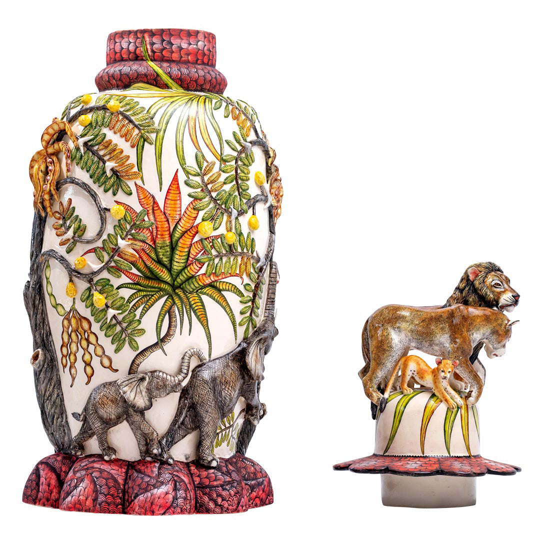Lion, elephant, giraffe & rhino urn