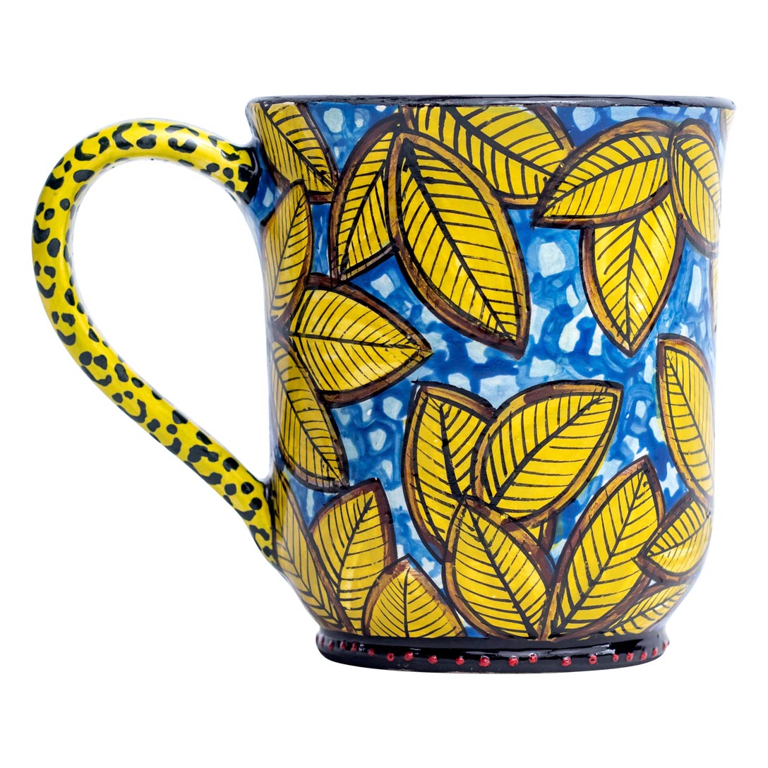 Leopard spot, yellow leaves mug