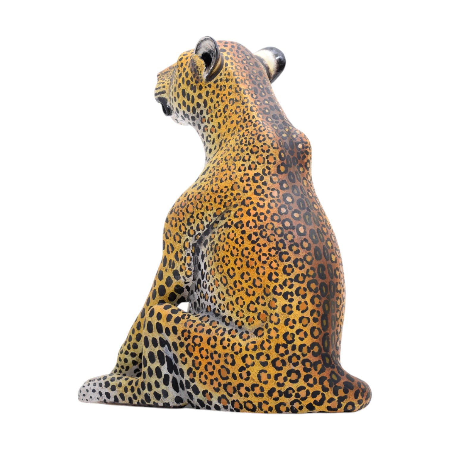 Leopard sculpture