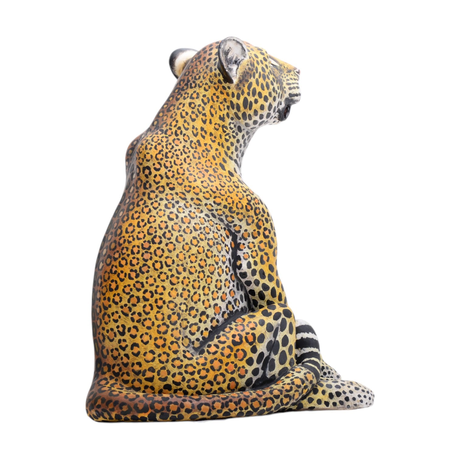 Leopard sculpture