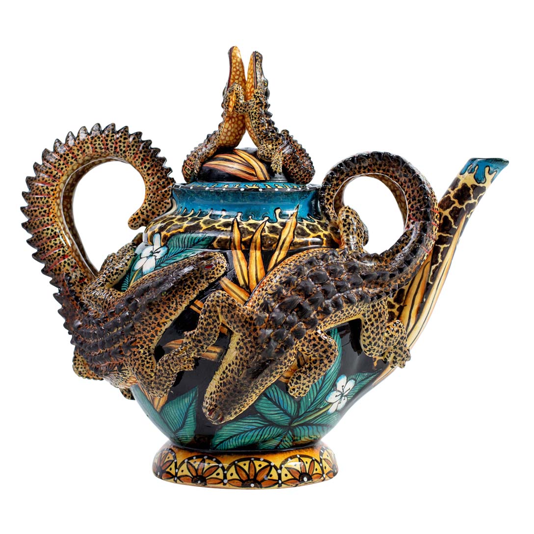 Crocodile & hibiscus flower teapot