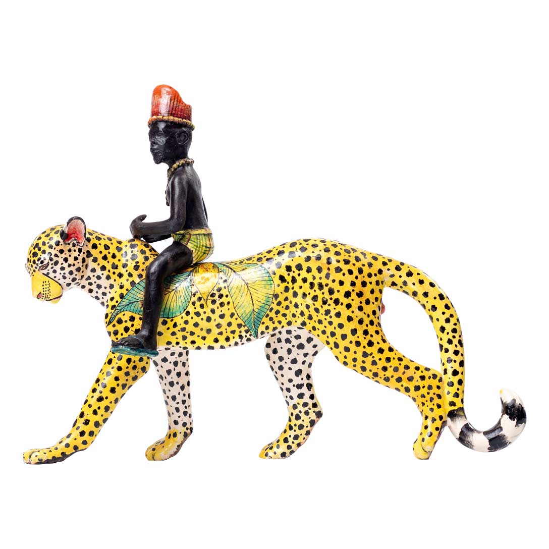 Dinga Cisse reigning on a cheetah