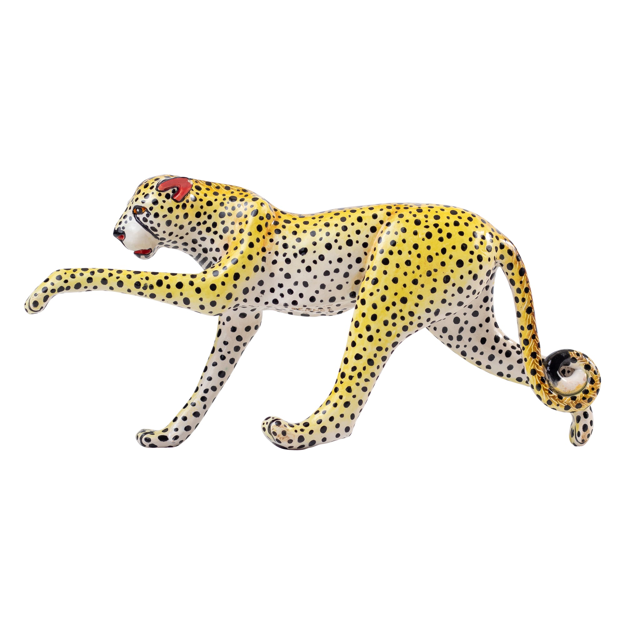 Cheetah sculpture