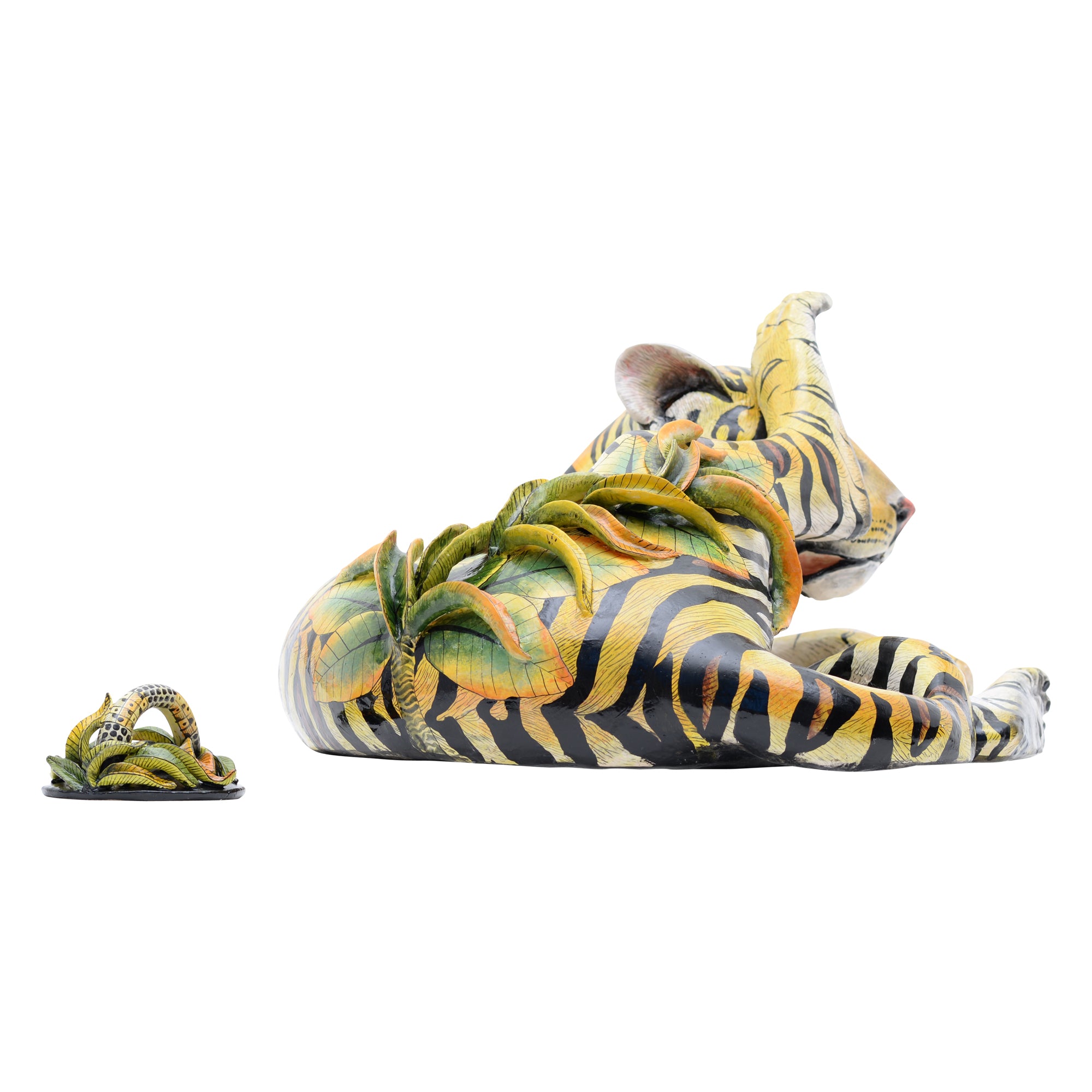 Tiger urn