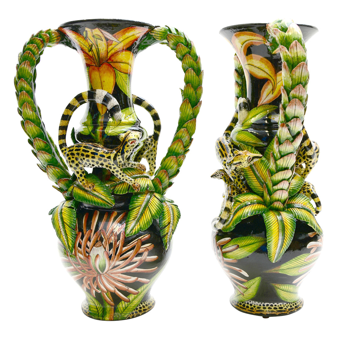 Pair of genet cat lamps