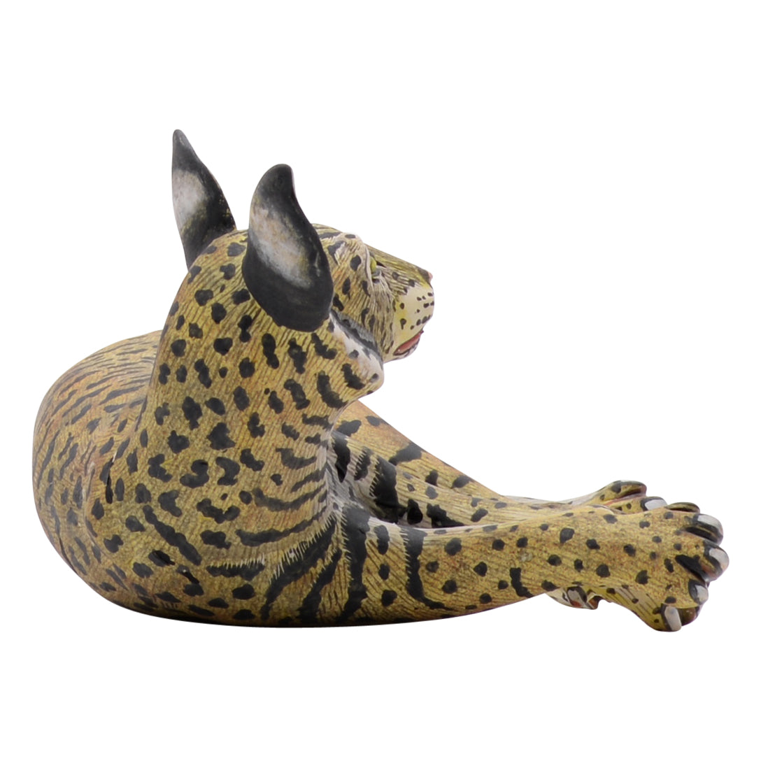 Wild cat sculpture