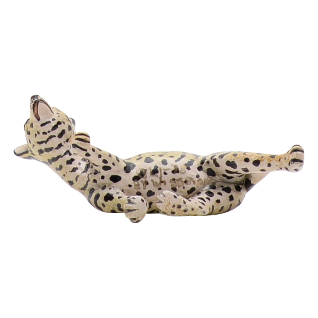 Wild cat sculpture