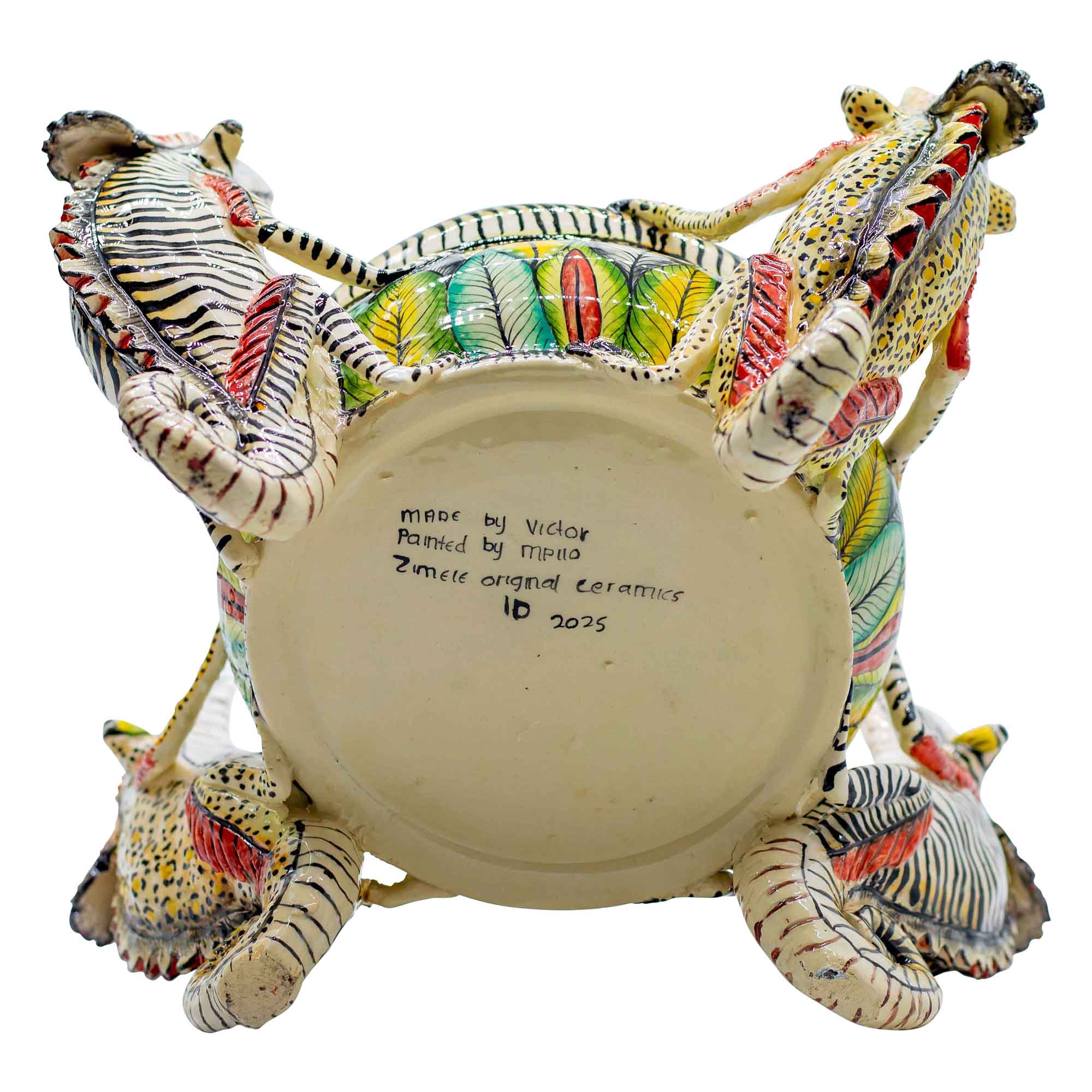 Chameleons tureen