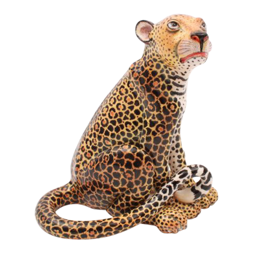 Leopard sculpture