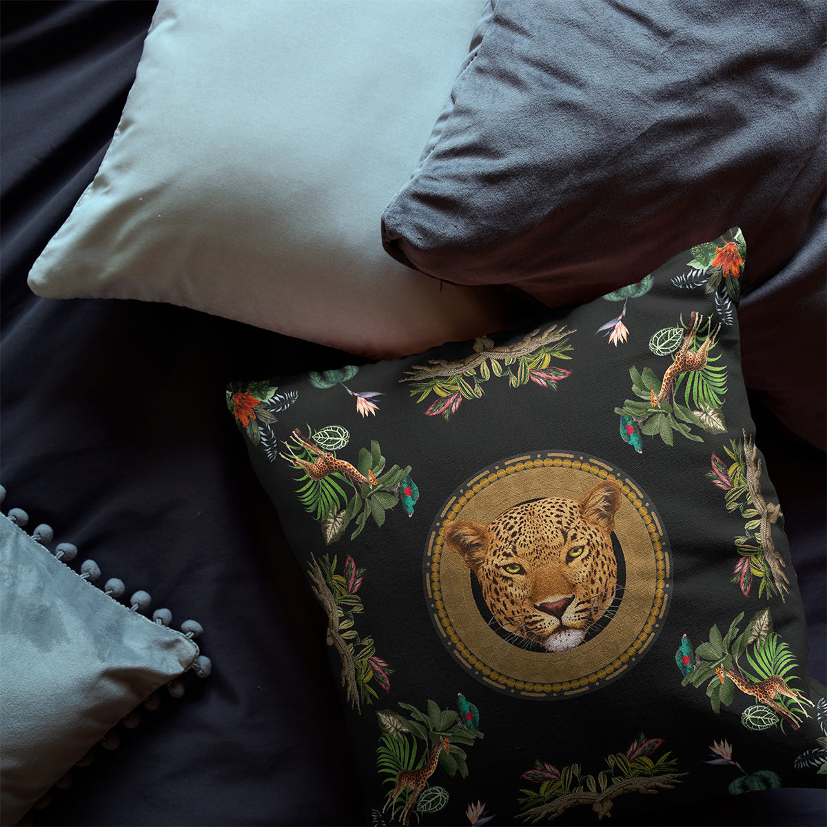 Pillow Black Large