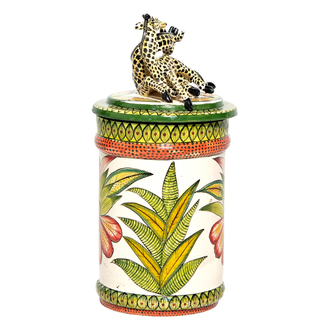 Giraffe biscuit cookie jar